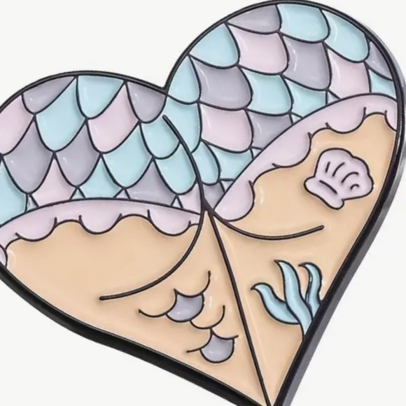 Mermaid enamel pin - Picture 3 of 3